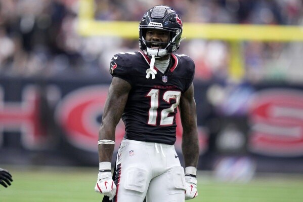 Nico Collins